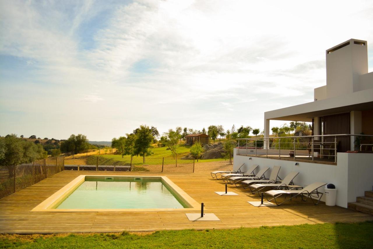 Melrinitas Turismo Rural Hotell Serpa Exteriör bild